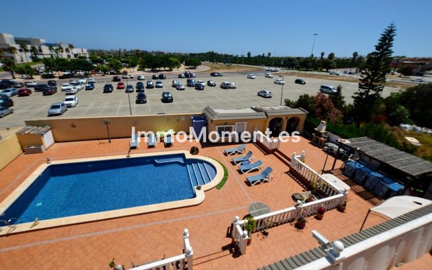 Resale - Detached villa - Orihuela - Los Balcones - Los Altos del Edén