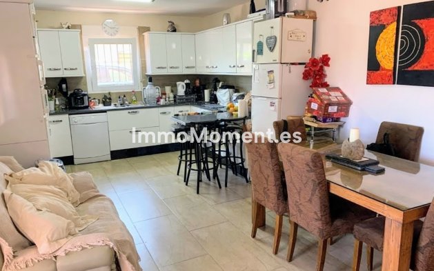 Resale - Detached villa - Orihuela - Los Balcones - Los Altos del Edén
