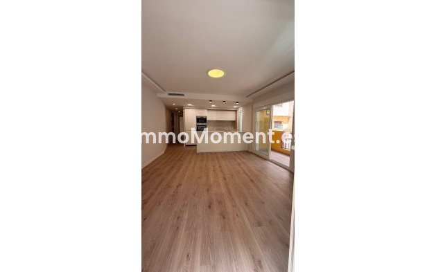 Resale - Apartment - Fuengirola - Fuengirola Centro