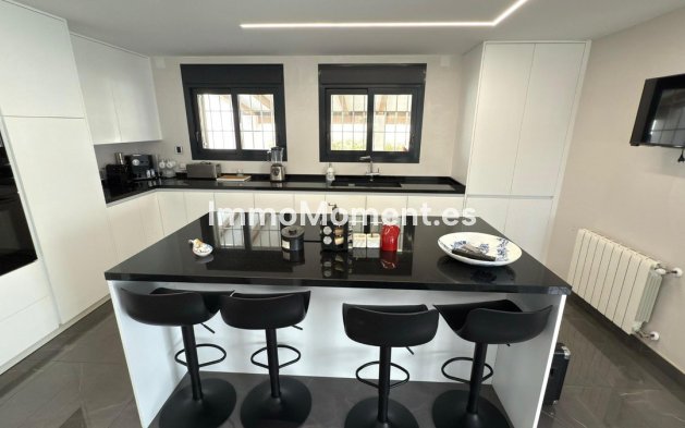 Reventa - Villa independiente - Alicante - Alicante Centro